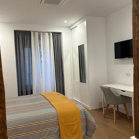 מדריד Apartamentos Gravina מראה חיצוני תמונה